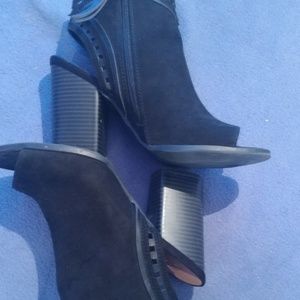 Heel open toe ankle booties